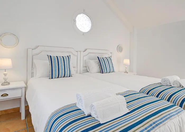 Maday ヴィラ コラレホ